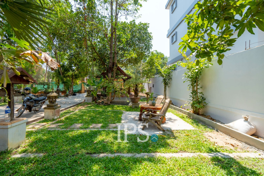 6 Bedroom House For Rent - Slor Kram, Siem Reap