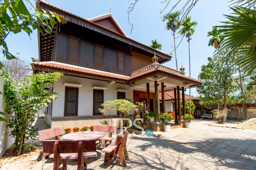 6 Bedroom House For Rent - Slor Kram, Siem Reap