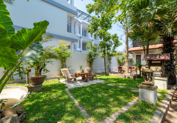 6 Bedroom House For Rent - Slor Kram, Siem Reap thumbnail