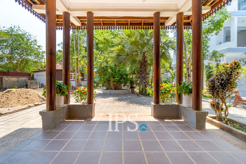 6 Bedroom House For Rent - Slor Kram, Siem Reap
