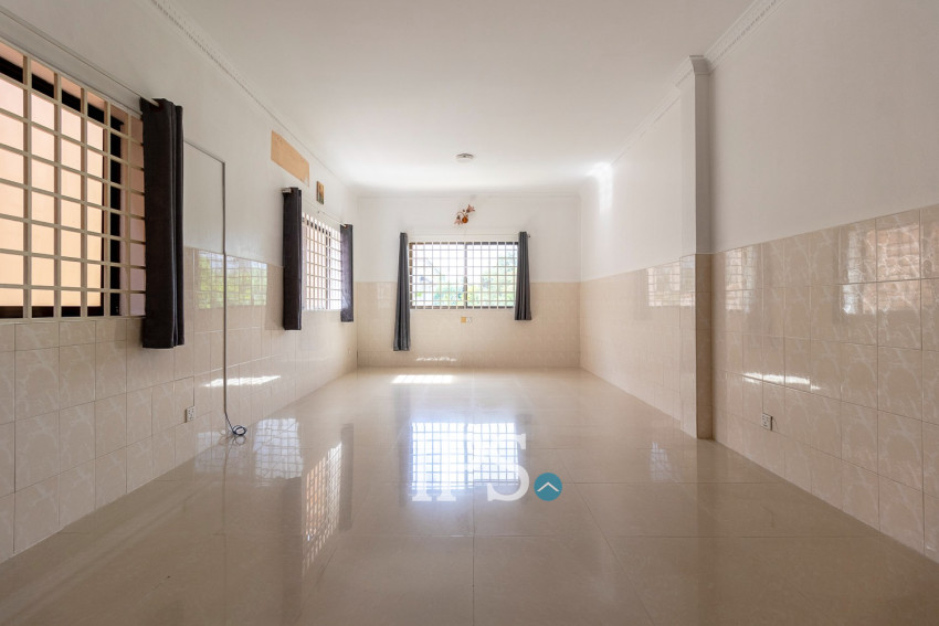 8 Bedroom Commercial House For Rent - Svay Dangkum, Siem Reap