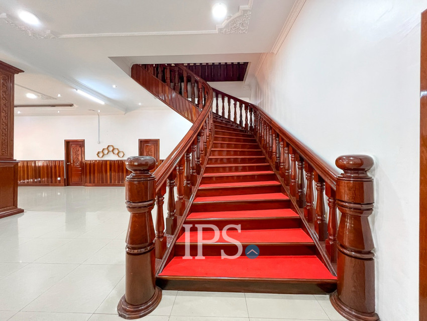 8 Bedroom Commercial House For Rent - Svay Dangkum, Siem Reap