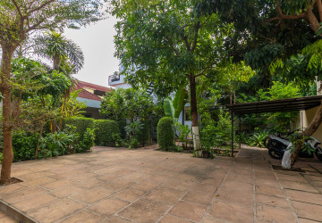 1 Bedroom  Apartment For Rent -  Sala Kamreuk, Siem Reap thumbnail