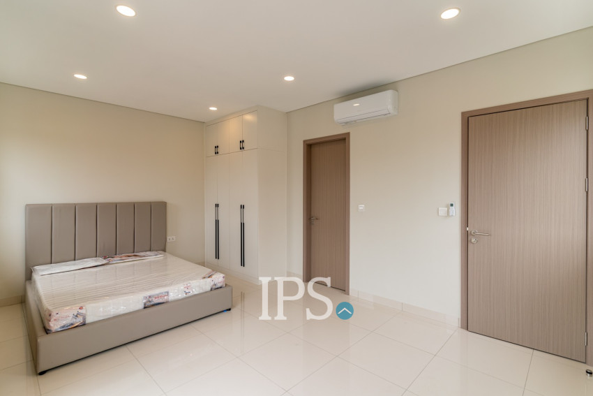 4 Bedroom Villa Klem For Rent - Chankiri Palm Creek, Preaek Kampues, Phnom Penh