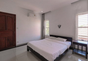 10 Unit Apartment Building For Rent - Svay Dangkum, Siem Reap thumbnail