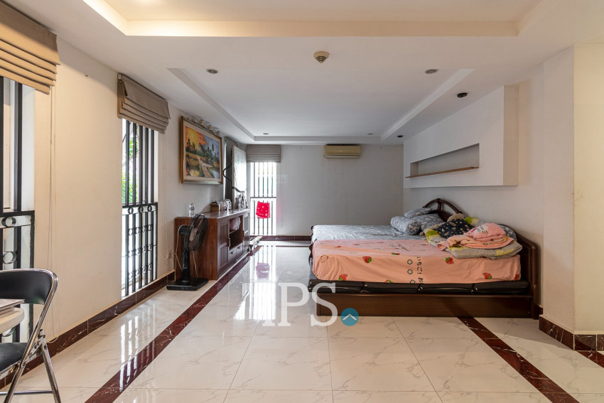 265 Sqm Shophouse For Rent - Sala Kamreuk, Siem Reap