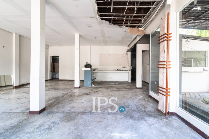 441 Sqm Commercial Space For Rent - Sala Kamreuk, Siem Reap