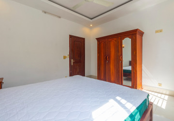 1 Bedroom Apartment For Rent - Sala Kamruek, Siem Reap thumbnail