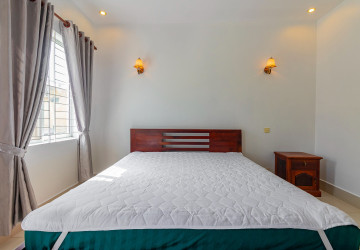 1 Bedroom Apartment For Rent - Sala Kamruek, Siem Reap thumbnail