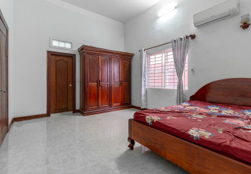 4 Bedroom House For Rent - Sala Kamreuk, Siem Reap thumbnail