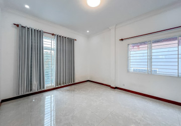 4 Bedroom House For Rent - Sala Kamreuk, Siem Reap thumbnail