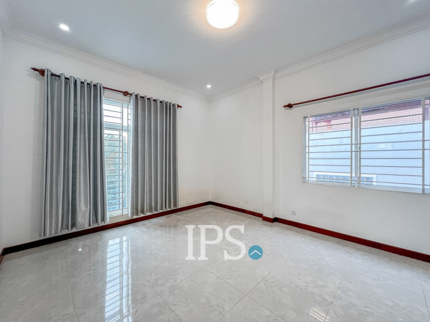 4 Bedroom House For Rent - Sala Kamreuk, Siem Reap