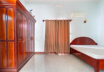 4 Bedroom House For Rent - Sala Kamreuk, Siem Reap thumbnail