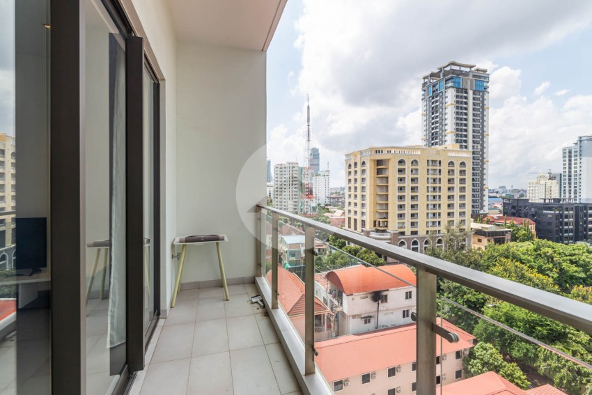 8th Floor 2 Bedroom Condo For Sale - Embassy Central, BKK1, Phnom Penh