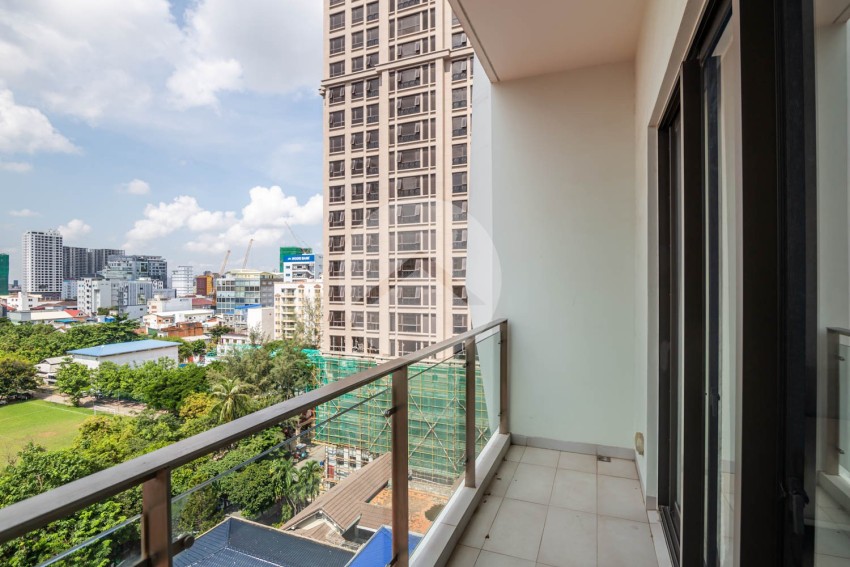 8th Floor 2 Bedroom Condo For Sale - Embassy Central, BKK1, Phnom Penh