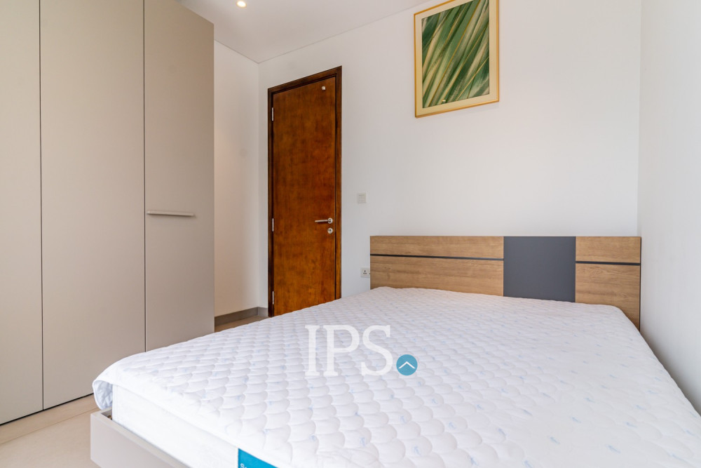 8th Floor 2 Bedroom Condo For Sale - Embassy Central, BKK1, Phnom Penh - Image 11