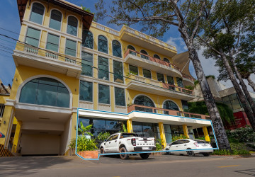 174 Sqm Office Space For Rent - The Heritage Walk, Svay Dangkum, Siem Reap thumbnail