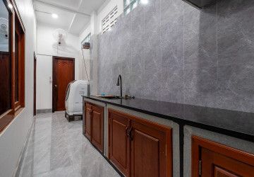 1 Bedroom Apartment For Rent - Sangkat Siem Reap, Siem Reap thumbnail