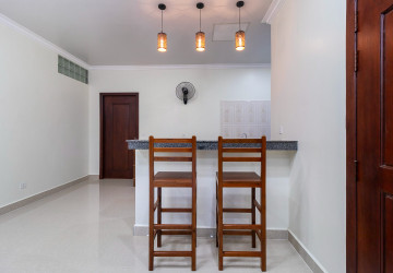 1 Bedroom Apartment For Rent - Sangkat Siem Reap, Siem Reap thumbnail