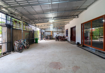 1 Bedroom Apartment For Rent - Sangkat Siem Reap, Siem Reap thumbnail