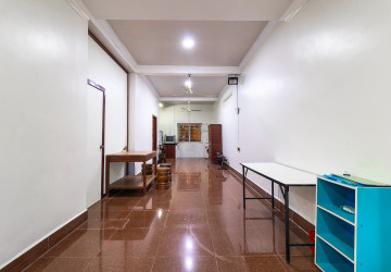 2 Bedroom Apartment For Rent - Sangkat Siem Reap, Siem Reap thumbnail