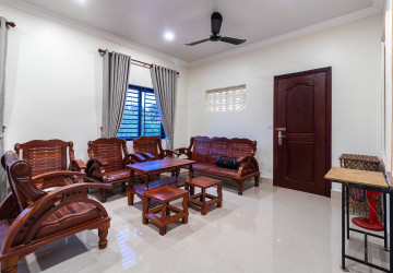 2 Bedroom Apartment For Rent - Sangkat Siem Reap, Siem Reap thumbnail