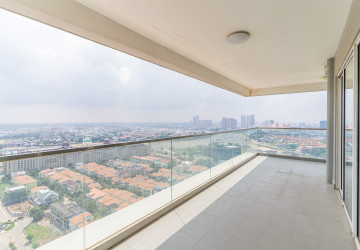 3 Bedroom Condo For Rent - Casa Meridian, Tonle Bassac, Phnom Penh thumbnail