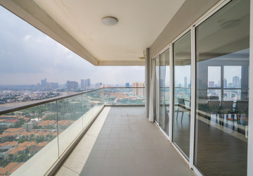 3 Bedroom Condo For Rent - Casa Meridian, Tonle Bassac, Phnom Penh thumbnail