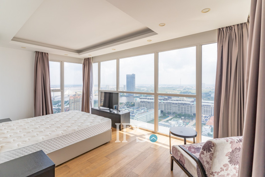 3 Bedroom Condo For Rent - Casa Meridian, Tonle Bassac, Phnom Penh