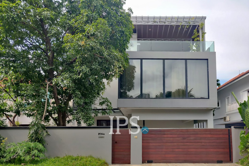 5 Bedroom Villa For Rent - Boeung Kak 2, Phnom Penh