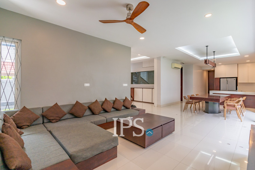 5 Bedroom Villa For Rent - Boeung Kak 2, Phnom Penh