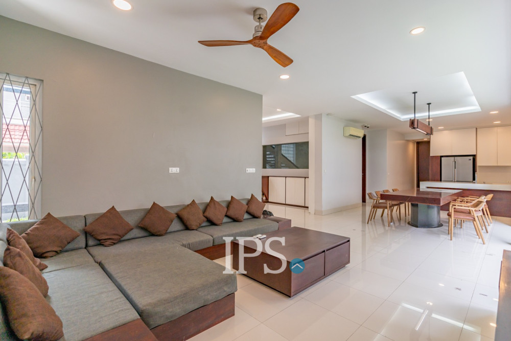 5 Bedroom Villa For Rent - Boeung Kak 2, Phnom Penh - Image 2