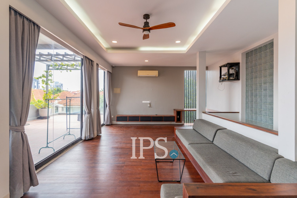 5 Bedroom Villa For Rent - Boeung Kak 2, Phnom Penh - Image 39