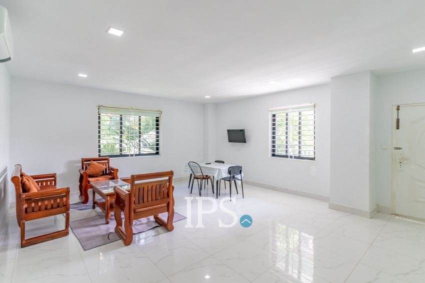 1 Bedroom Serviced Apartment For Rent - Phsar Daeum Thkov, Phnom Penh