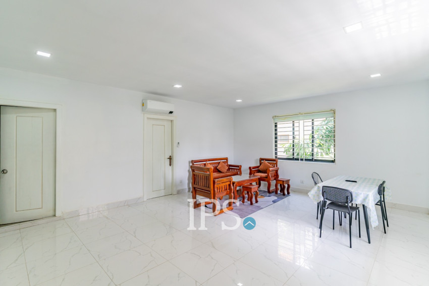 1 Bedroom Serviced Apartment For Rent - Phsar Daeum Thkov, Phnom Penh