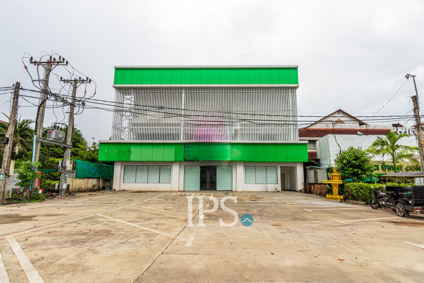 1,800 Sqm Commercial Building For Rent - Slor Kram, Siem Reap