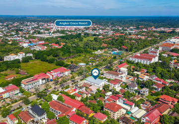 1,800 Sqm Commercial Building For Rent - Slor Kram, Siem Reap thumbnail