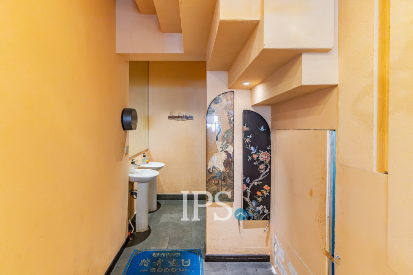 290 Sqm Retail Space For Rent - BKK1, Phnom Penh