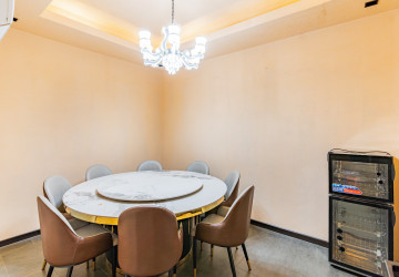 290 Sqm Retail Space For Rent - BKK1, Phnom Penh thumbnail