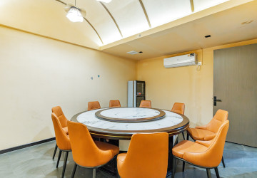 290 Sqm Retail Space For Rent - BKK1, Phnom Penh thumbnail