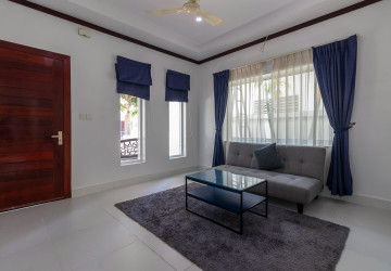 3 Bedroom Villa For Rent - Melbourne Residence, Sra Ngae, Siem Reap thumbnail