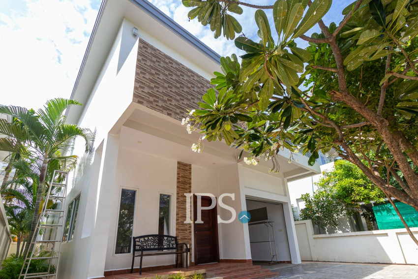 3 Bedroom Villa For Rent - Melbourne Residence, Sra Ngae, Siem Reap