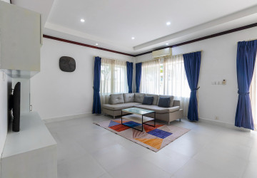 3 Bedroom Villa For Rent - Melbourne Residence, Sra Ngae, Siem Reap thumbnail