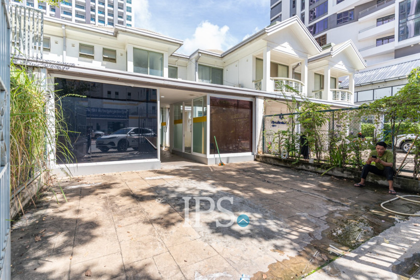 3 Bedroom Commercial Villa For Rent - Boeung Kak 1, Phnom Penh