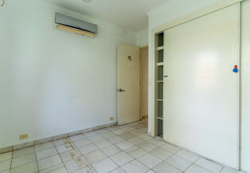 3 Bedroom Commercial Villa For Rent - Boeung Kak 1, Phnom Penh thumbnail