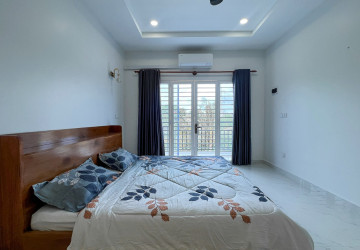 1 Bedroom Apartment For Rent - Svay Dangkum, Siem Reap thumbnail