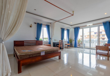 1 Bedroom Apartment For Rent - Sala Kamruek, Siem Reap thumbnail