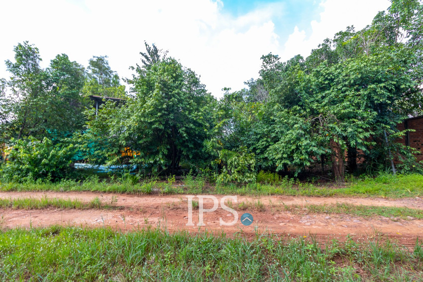 2,104 Sqm Residential Land For Sale - Slor Kram, Siem Reap