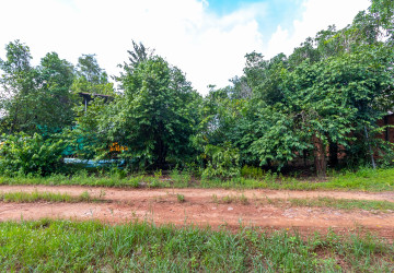 2,104 Sqm Residential Land For Sale - Slor Kram, Siem Reap thumbnail