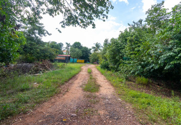 2,104 Sqm Residential Land For Sale - Slor Kram, Siem Reap thumbnail